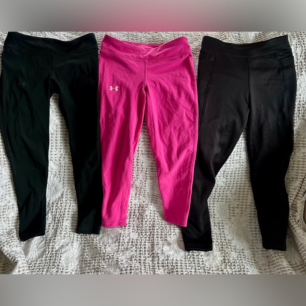 (3) Under Armour Leggings